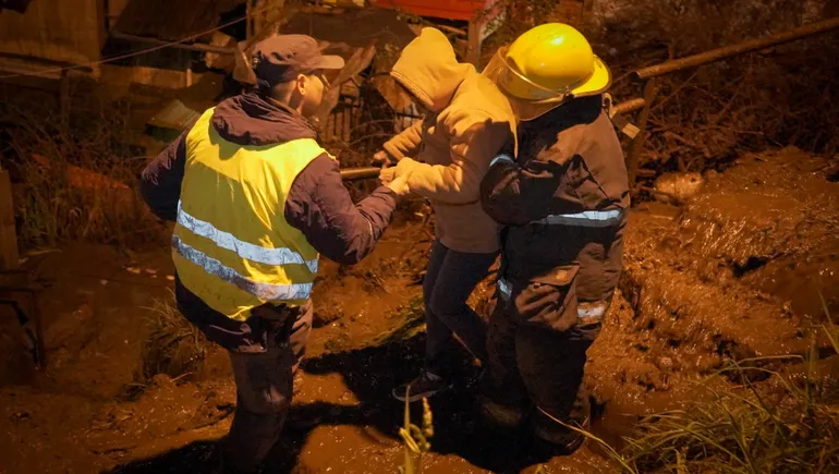 alud-deslave-san-martin-los-andes (1)