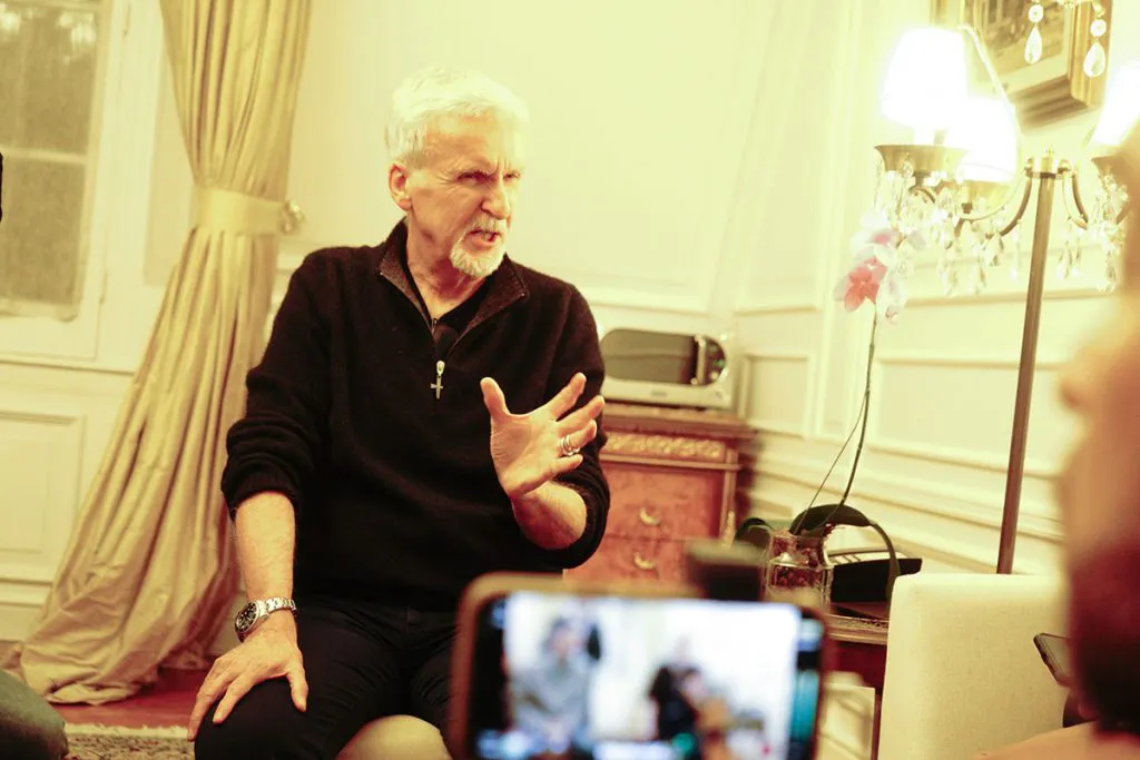 James-Cameron 2