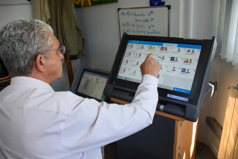 on-pantalla-electoral