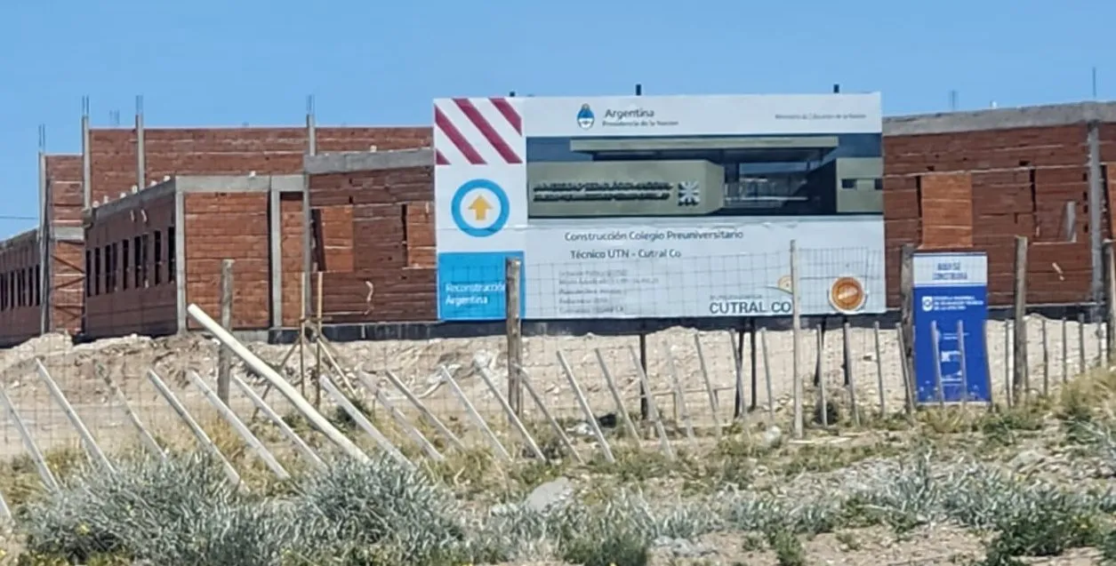 OBRA PUBLICA NACIONAL EN CUTRAL CO