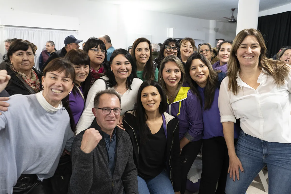 Presentación candidatos Comunidad Plottier 00