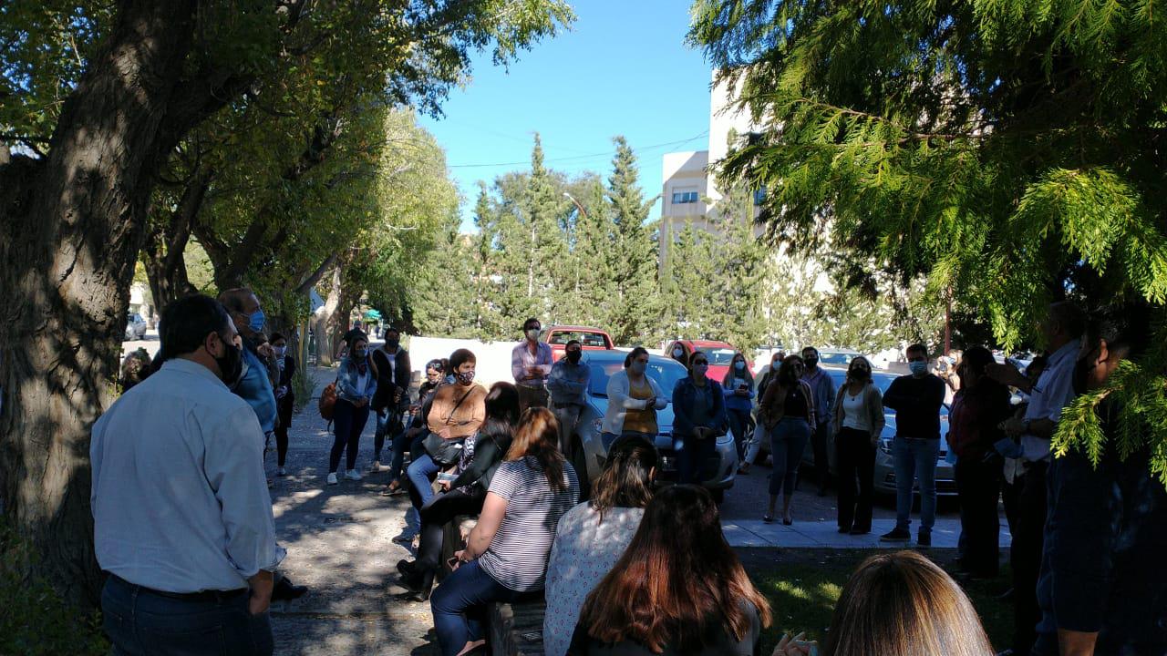 5c9bf748-7eea-499a-9879-40d32d916652