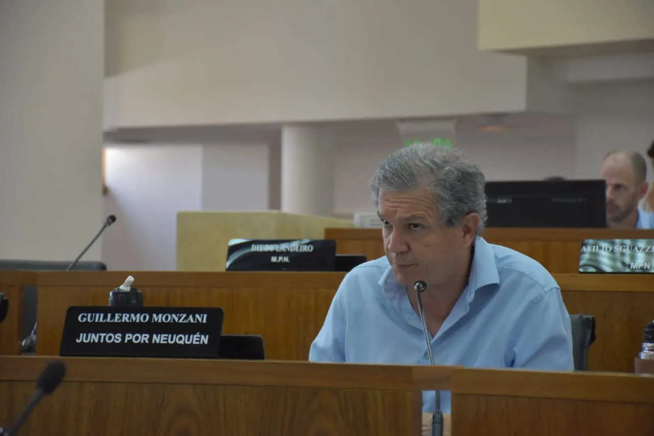 WhatsApp Image 2023-11-30 at 14.41.09 (1)