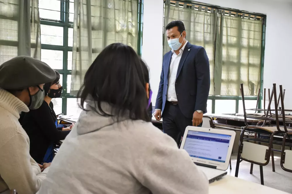 Ministerio de Gobierno y Educación SMA - 2