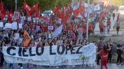 CIELO-LOPÉZ.-HERMANA-LA-DE-LA-DERECHA