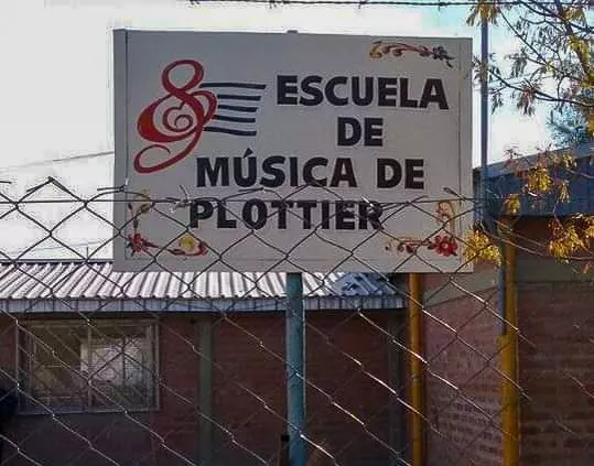 Escuela de música Plottier