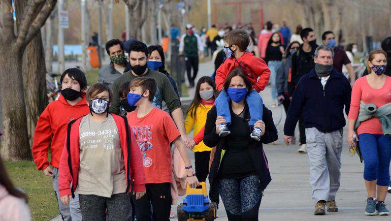 Gente paseando