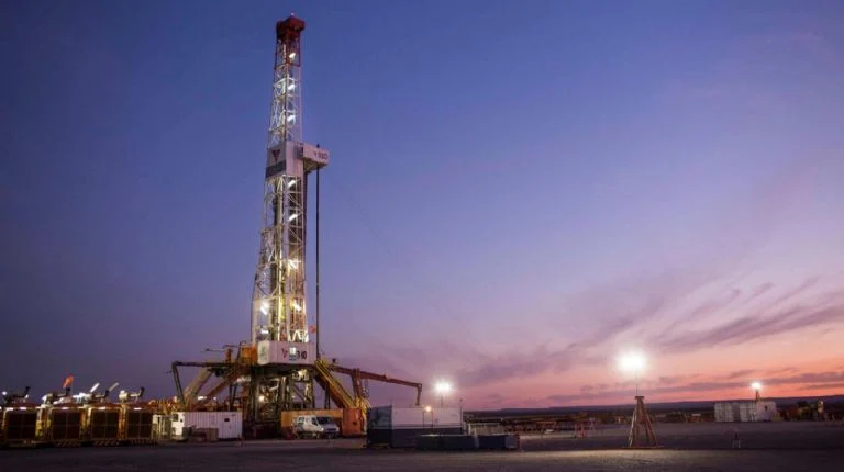 f768x1-320315_320442_5050