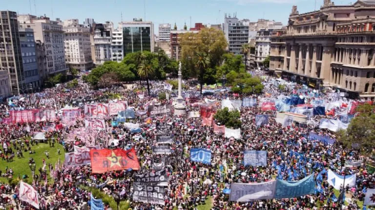 f768x1-681439_681566_5050