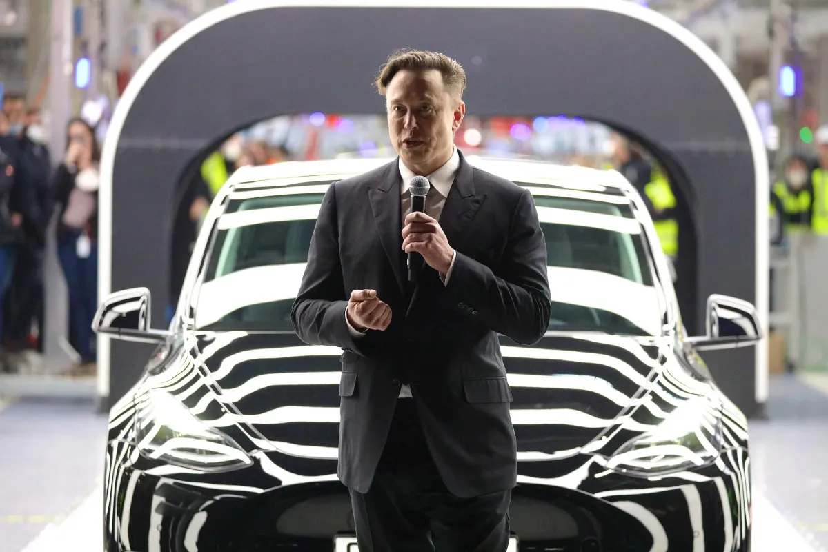 elon-musk-tesla-3266226