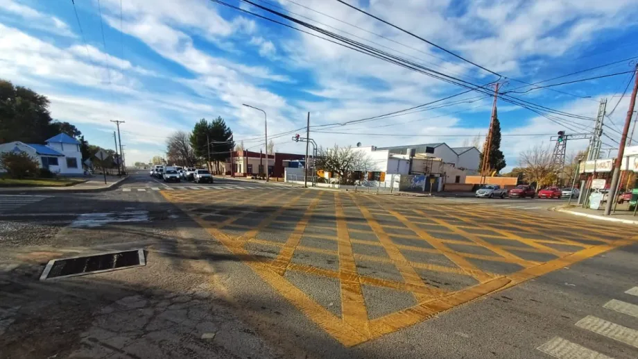 Plaza-Huincul-Ruta-22-y-Ruta-17-e1715350338829