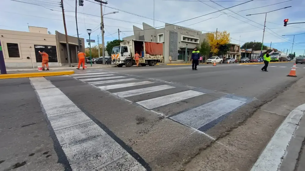 Plaza-Huincul-demarcacion-y-cebrazo