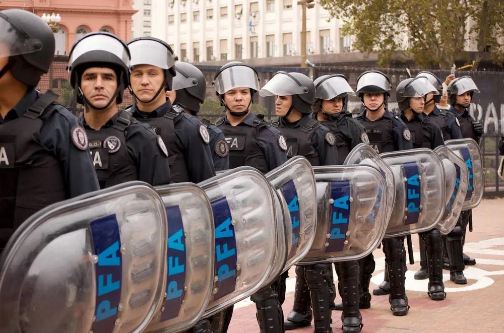 Buenos_Aires_-_2008_Summer_Olympics_torch_relay_-_20080411-8