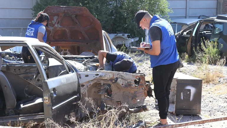 desarmadero-centenario-3jpg