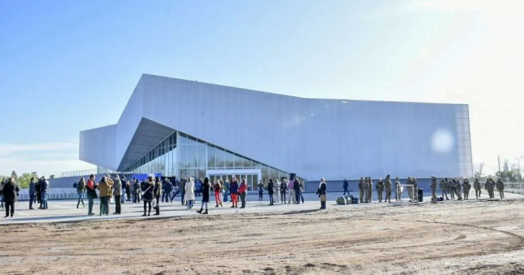 Centro-de-convenciones-El-Cisne