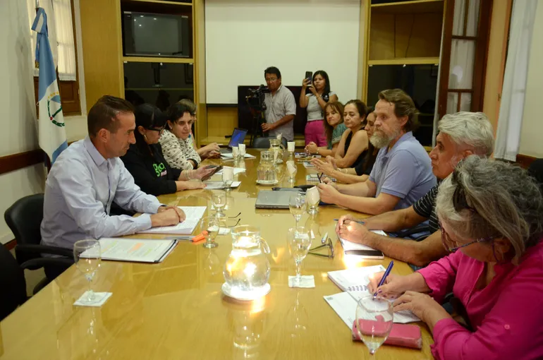 reunion-aten-y-gobierno-1jpg