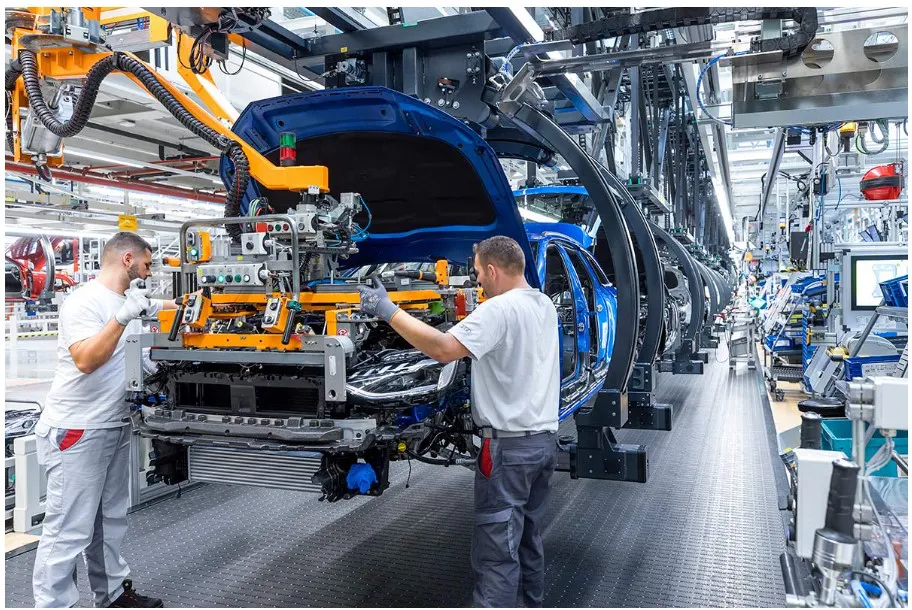 Paises-que-lideran-la-produccion-de-autos