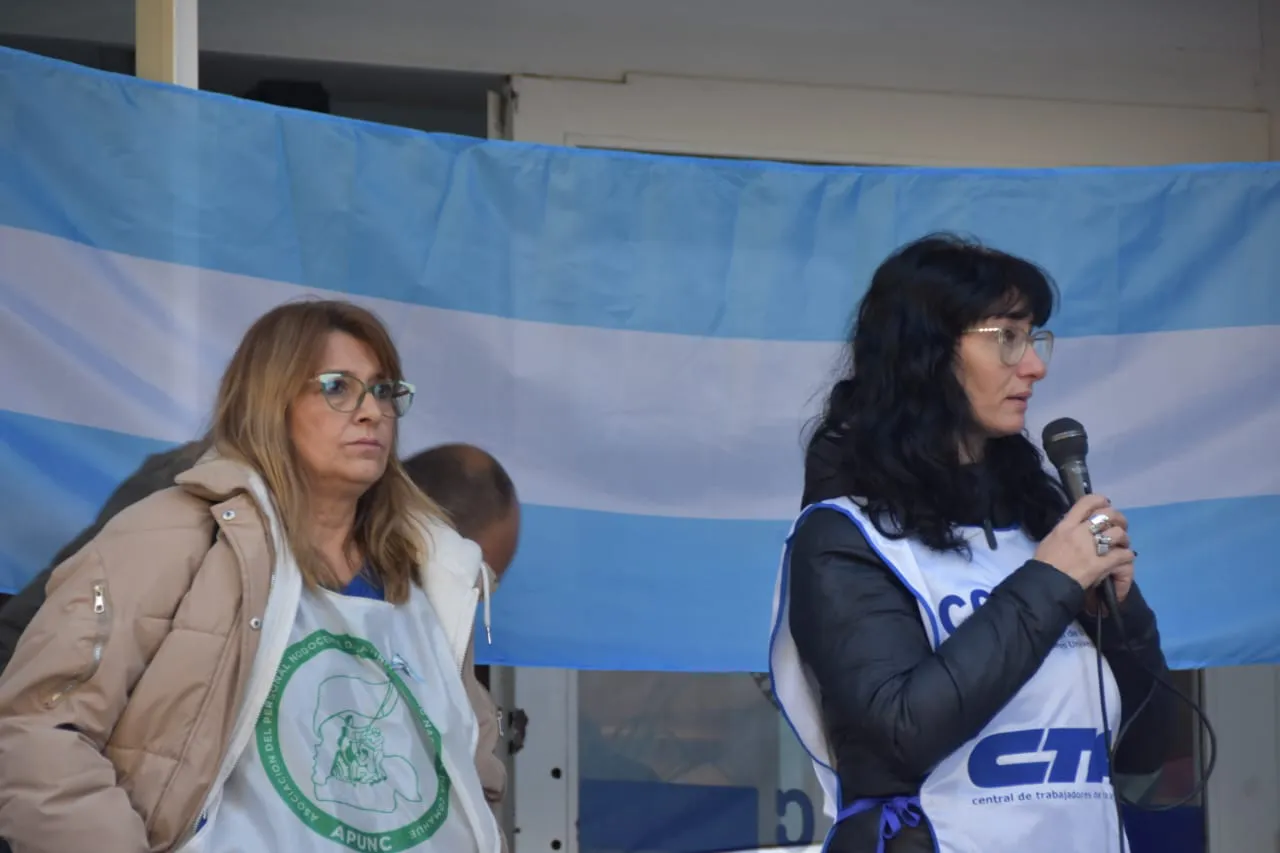 2f40dde2-9c3b-4170-bde8-3aaa940f7de6