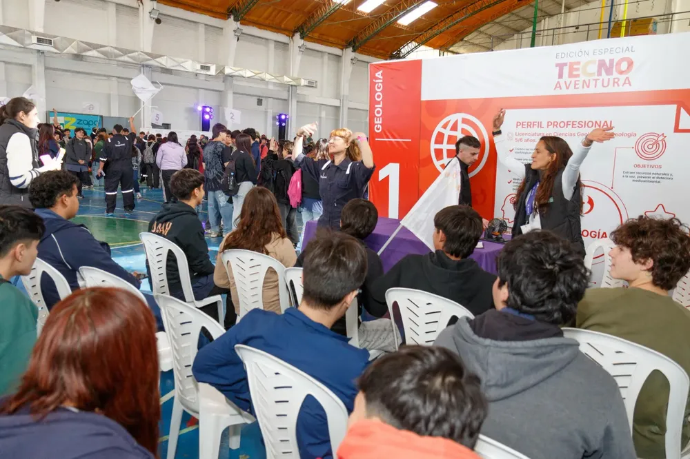 multimedia.grande.a1a6f5a0b1ce55d8.Z3JhbmRlLndlYnA=