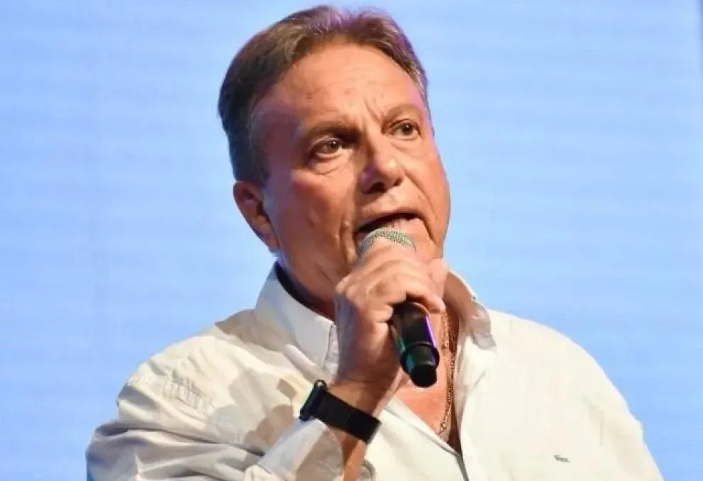 Carlos-Eguía-2