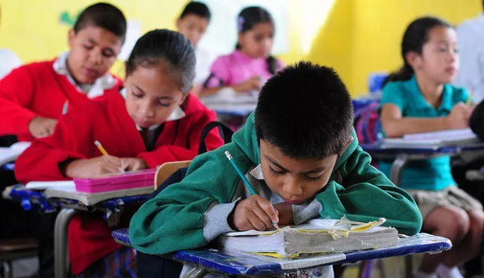 niños-quietos-en-el-aula