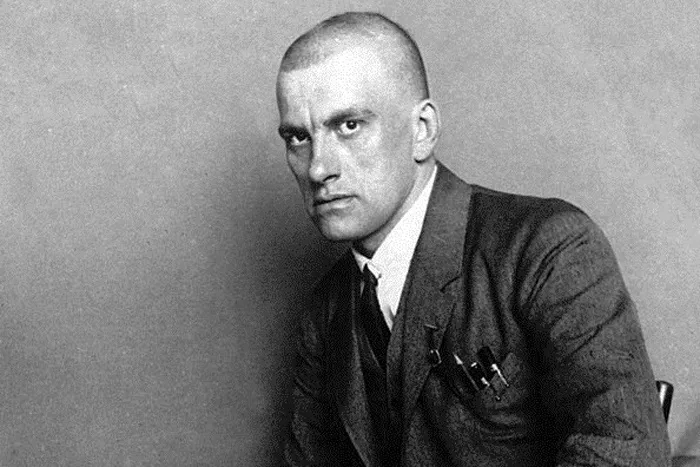 942015-vladimir-20mayakovski