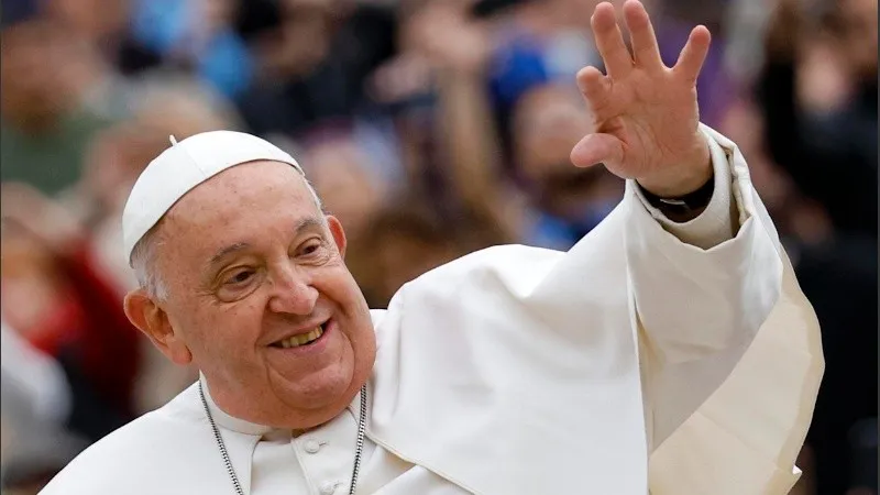 papacero.jpg_1756841869