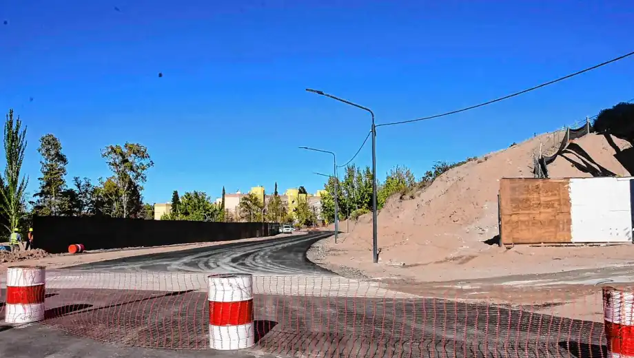 neuquen-Arranca-la-obra-de-acceso-Norte-de-Neuquen-sobre-Ruta7-Fotos-Ceci-Maletti-7