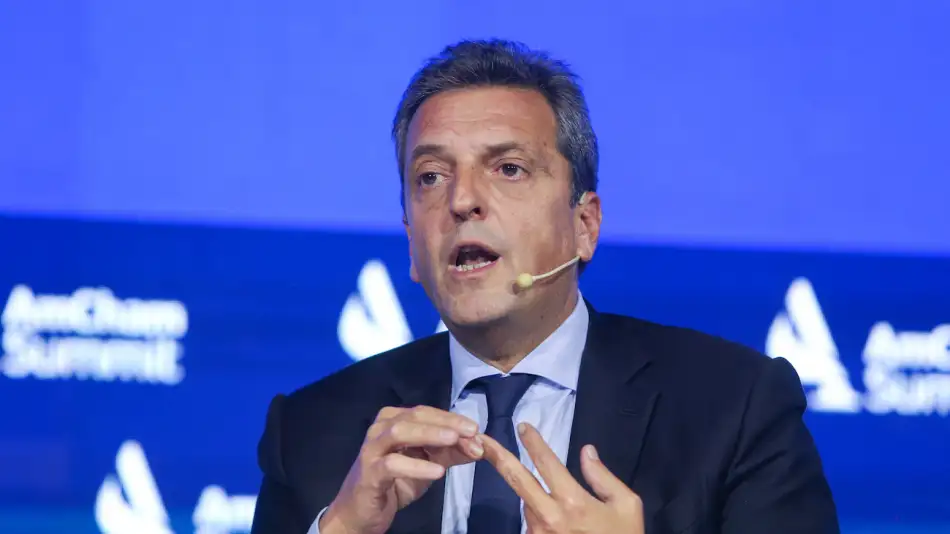 sergio-massa-en-amcham-summit 2023