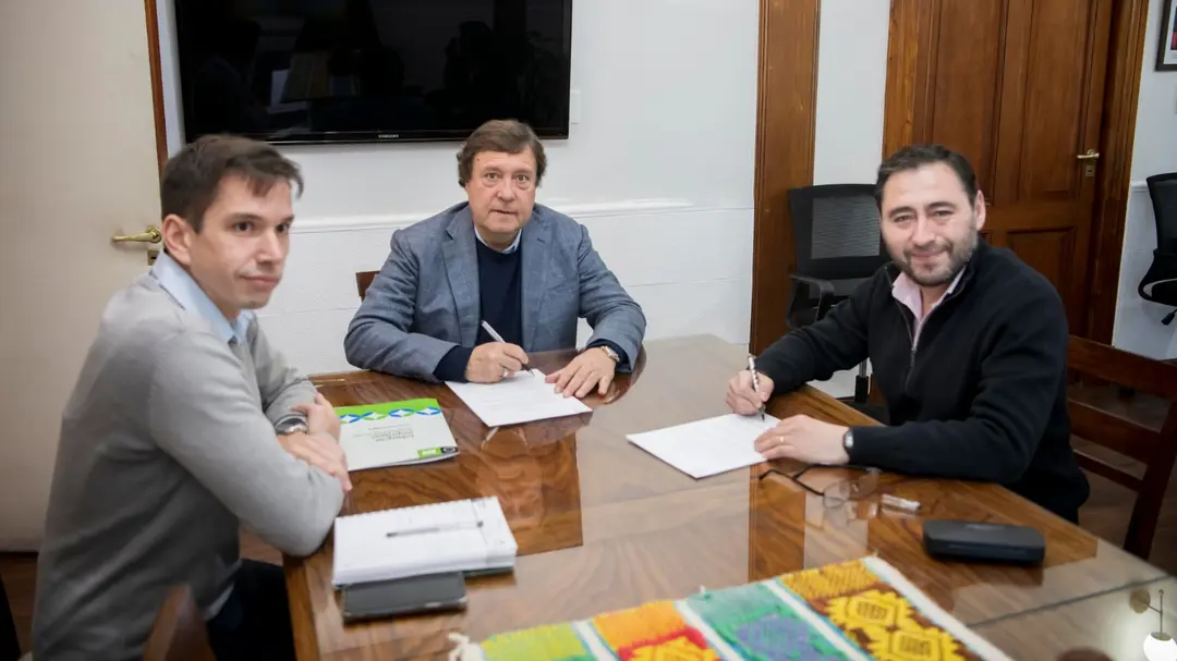 1751462689_32972f5856c06bb136ac