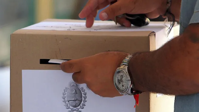 urna-reloj-votacionjpg