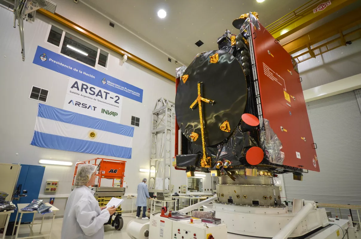 ARSAT-2_1208x800