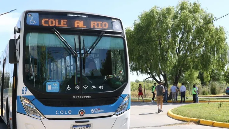 colectivo-rio-cole-balnearios-limayjpg
