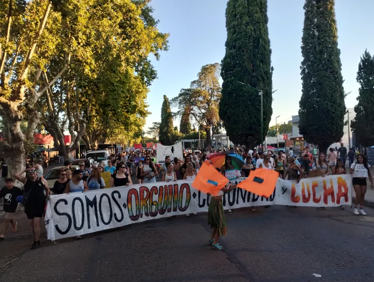 marcha-lgbt-gualeguaychujpg