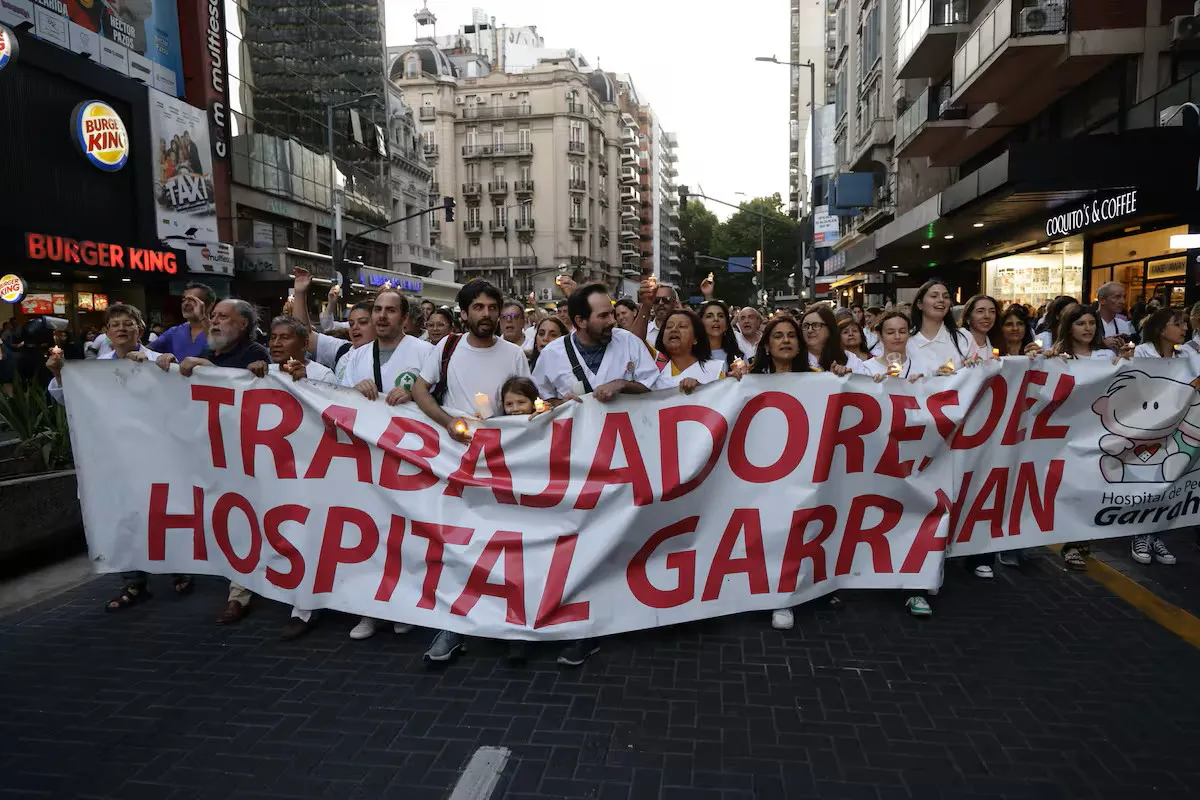 marcha-en-defensa-del-hospital-garrahan-en-la-4NQTH7BEPBCR7JU6LROHYGYBEE