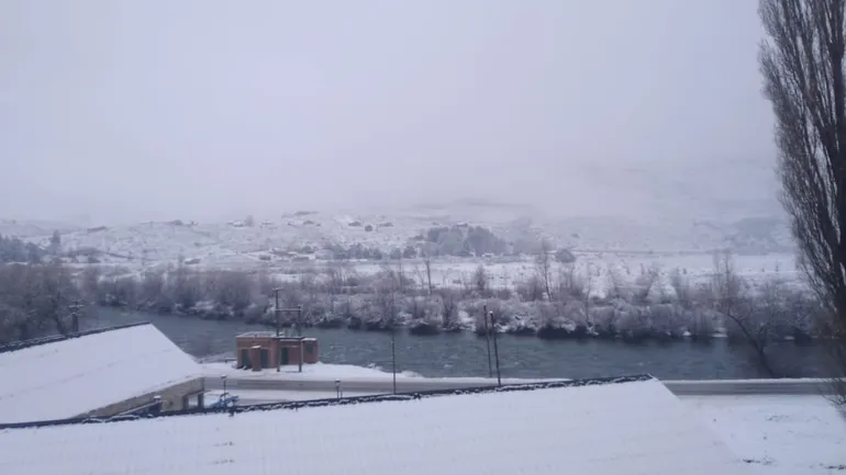 la-nieve-brinda-un-espectaculo-alumine