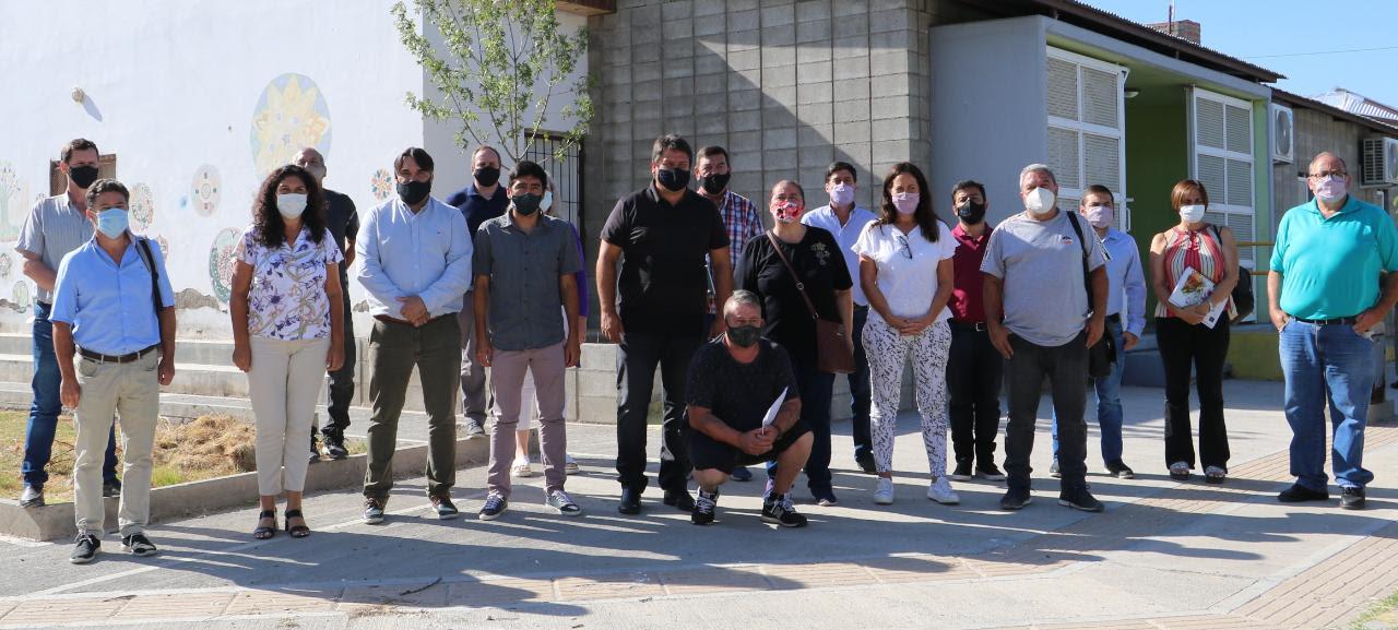Gaido y el gabinete en el barrio