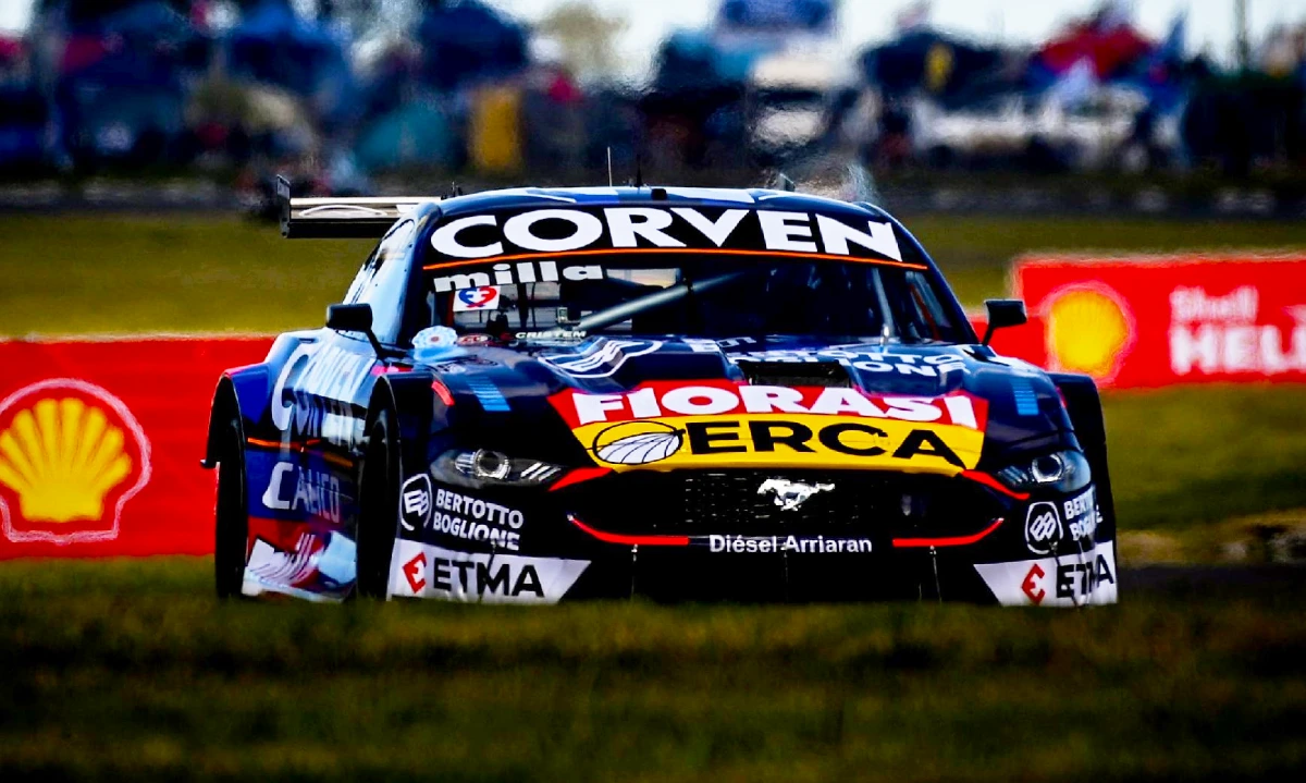 Mustang-de-TC-de-Urcera-de-frente
