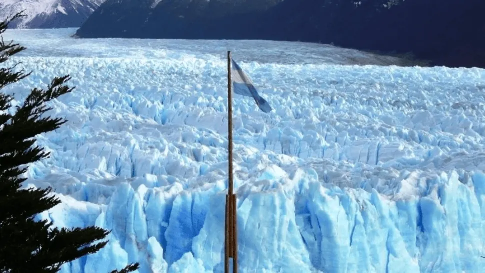perito_moreno_-1-_-1-.png_1685533417