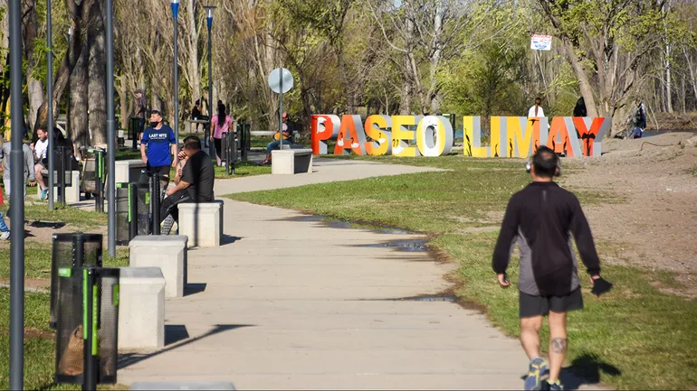 on-paseo-la-costa-23jpg-1