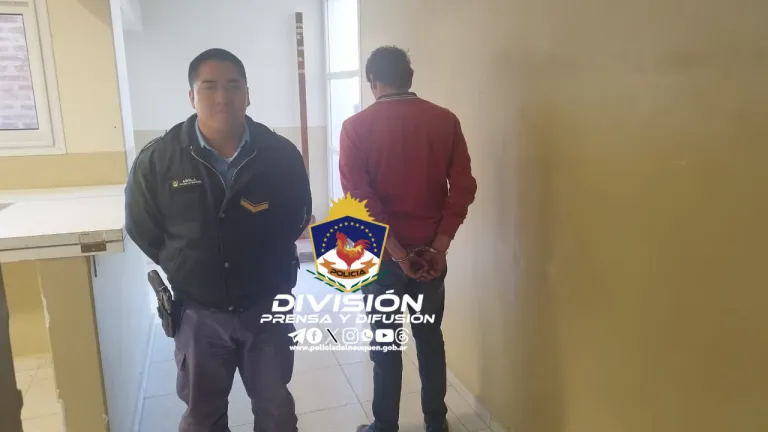 policia moto robada plottier