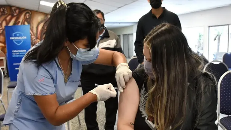 unco-vacunacion-covidjpgjpg