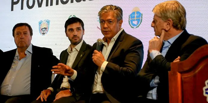 WEB-CUMBRE-DE-GOBERNADORES-696x344