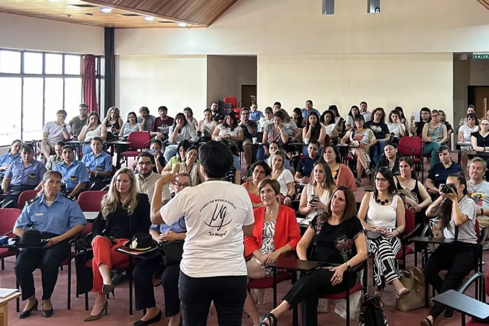 md - 2025-11-24T092600.253