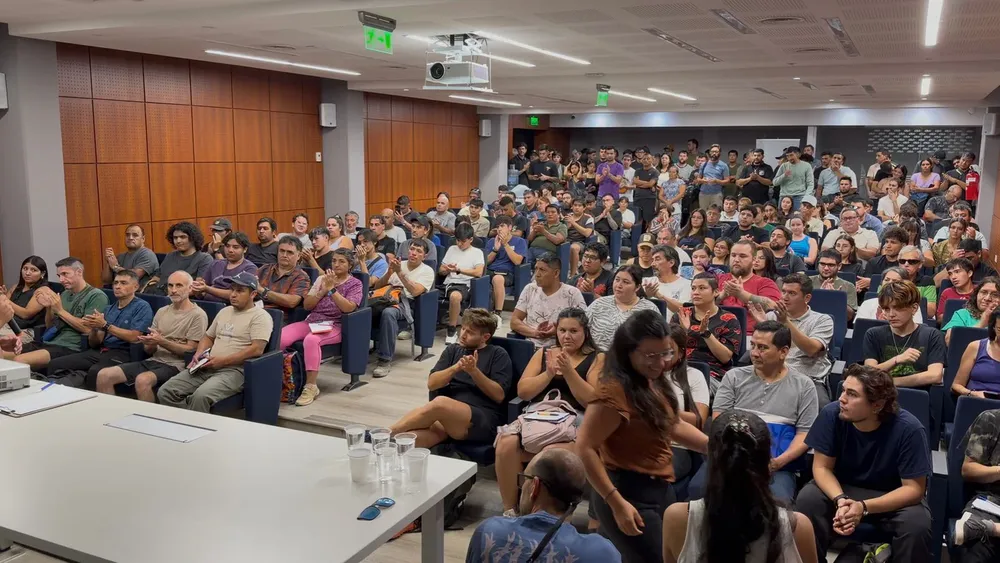 8b0104b2-be3c-483b-8a25-0af6078504fe