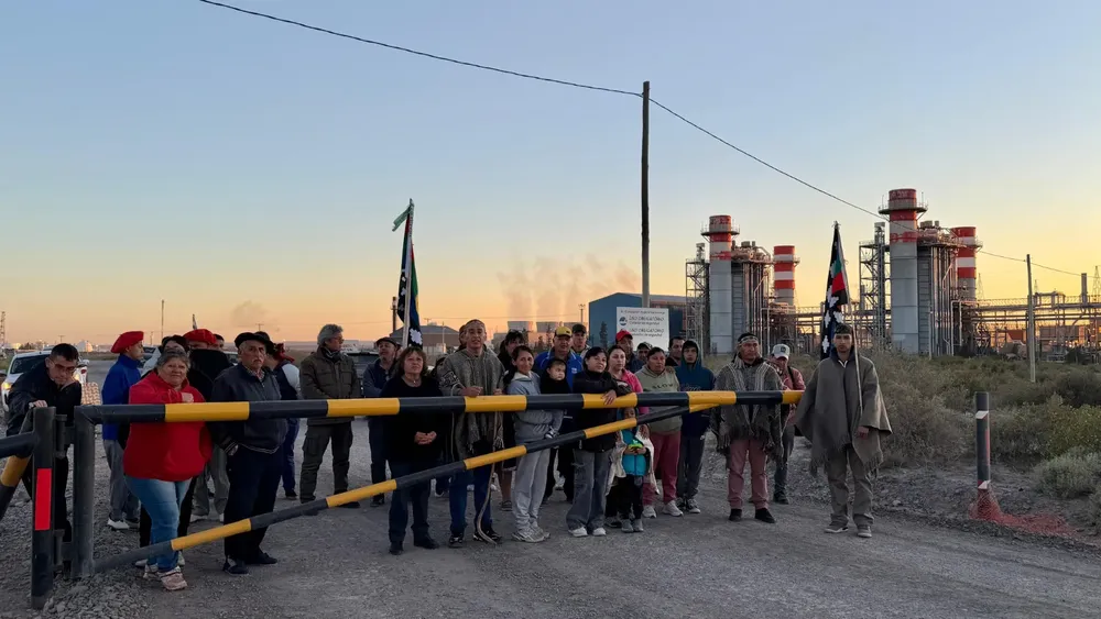 daf9b090-c8a0-4cd2-bd09-7e981415de5b