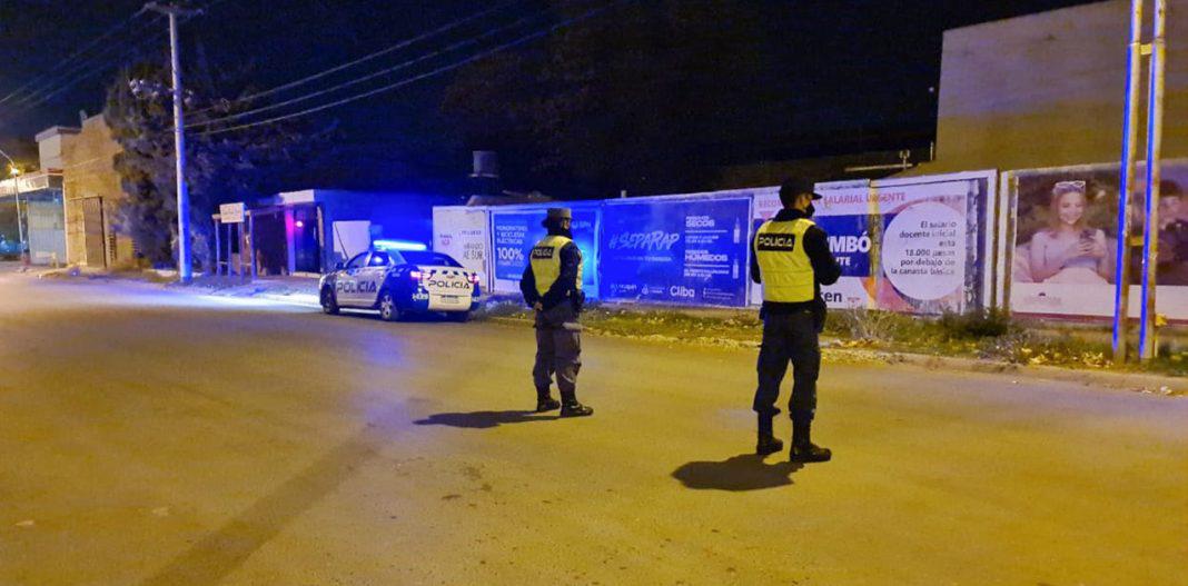 Multan-a-15-personas-que-participaron-en-eventos-sociales-no-autorizados-1068x527