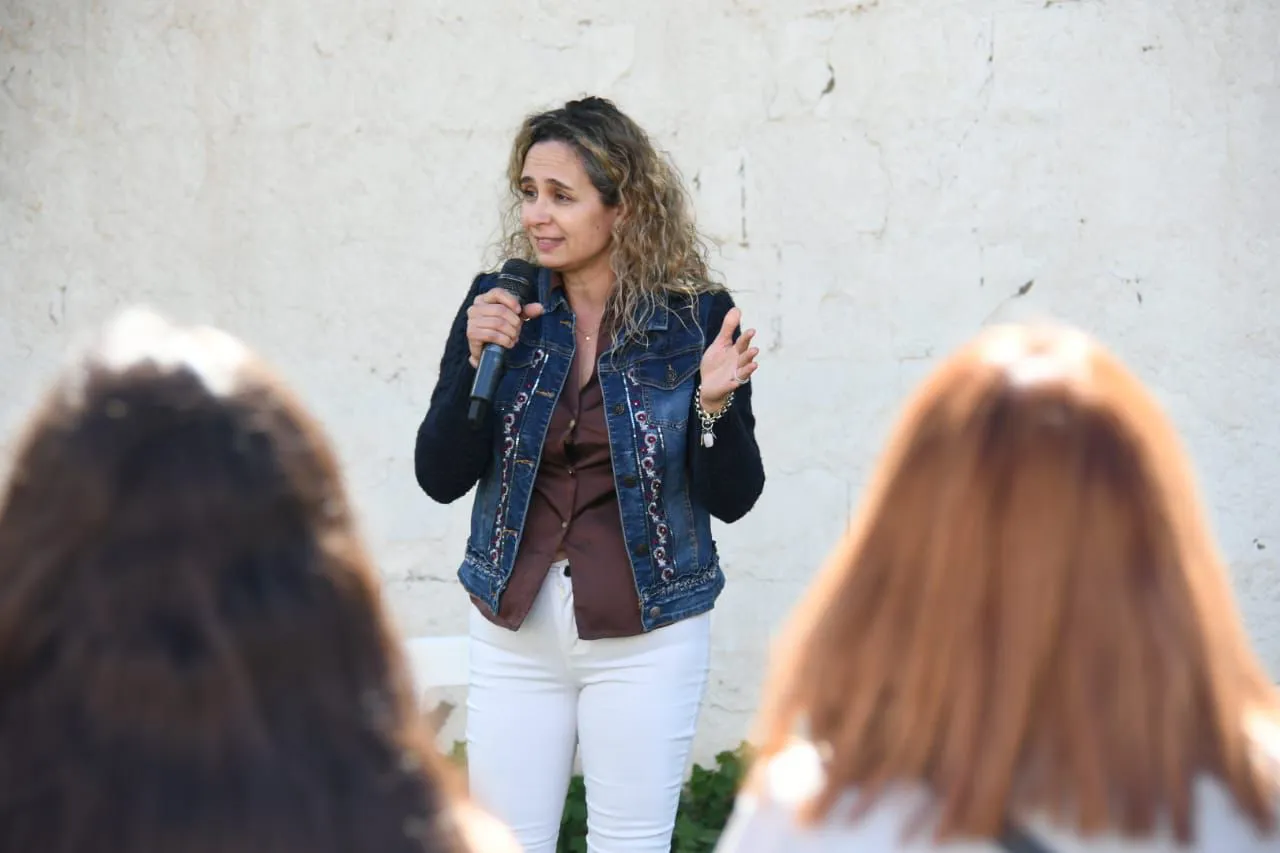 WhatsApp Image 2025-11-06 at 09.17.09