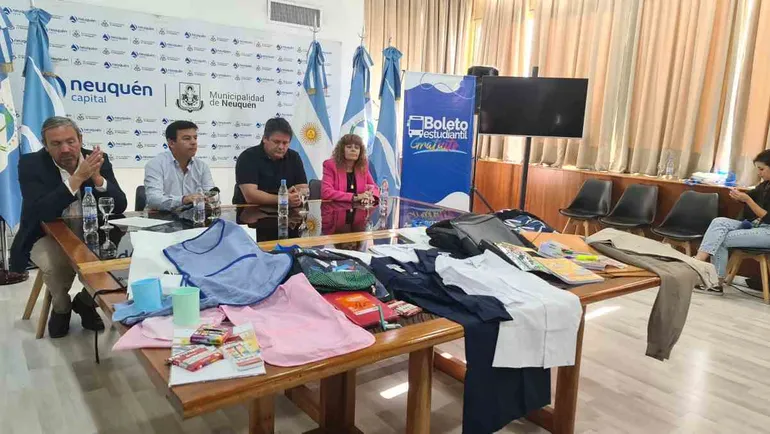 gaido-kit-escolaresjpg