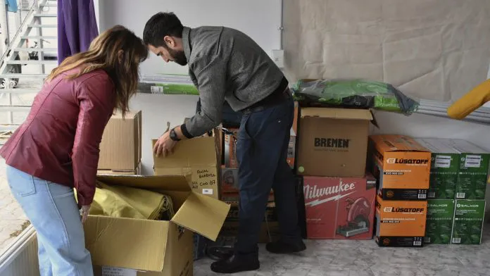 equipamiento-para-el-fortalecimiento-de-talleres-de-la-EPET-25-de-Plottier